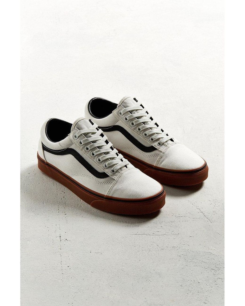 Vans gum sole shop old skool white